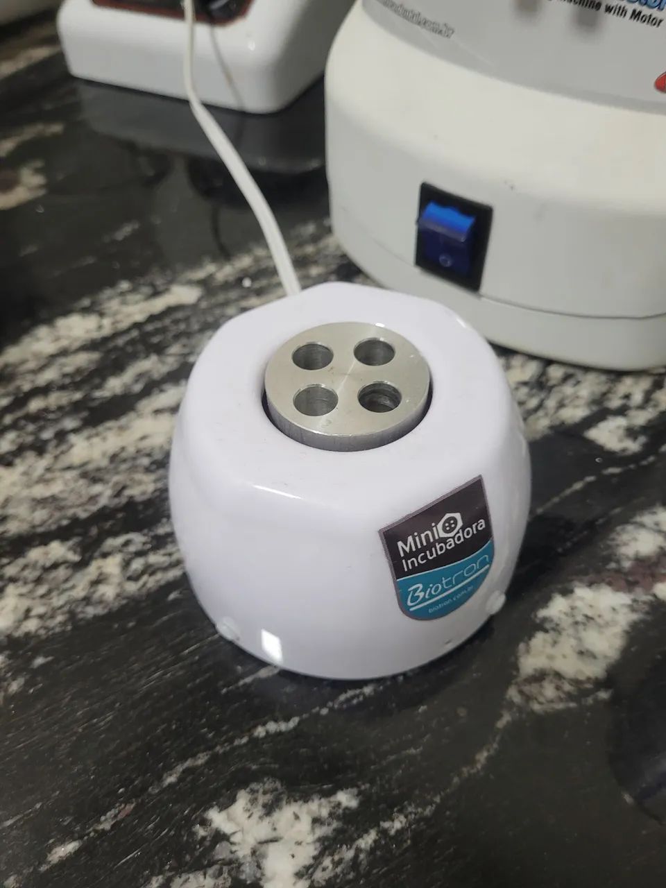 Mini Incubadora biotron