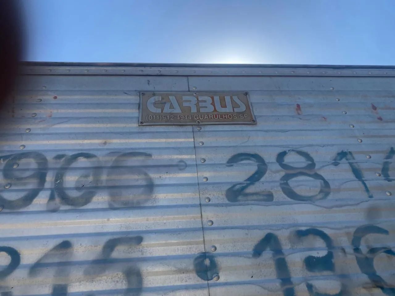 Vendo bau Largura 2,47 Comprimento 5,50 Altura 2,30 - Foto 5