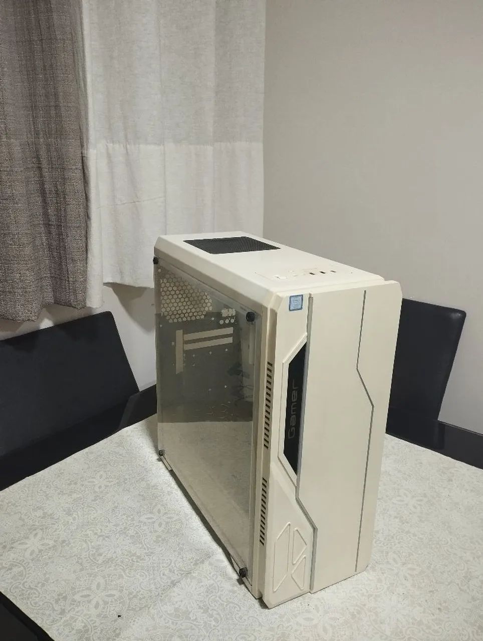 Gabinete gamer 