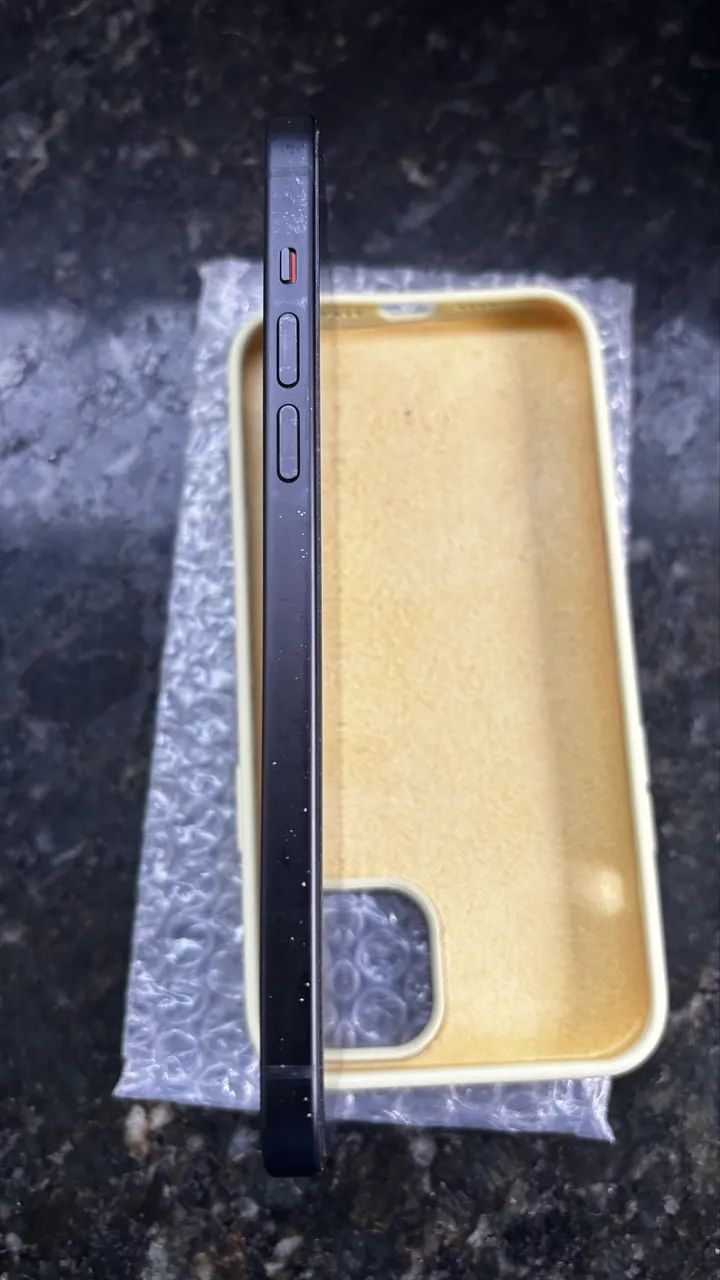 iPhone 15 Plus  - Foto 2
