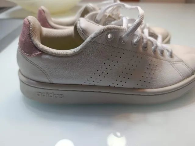 Tênis Adidas couro  - Foto 2