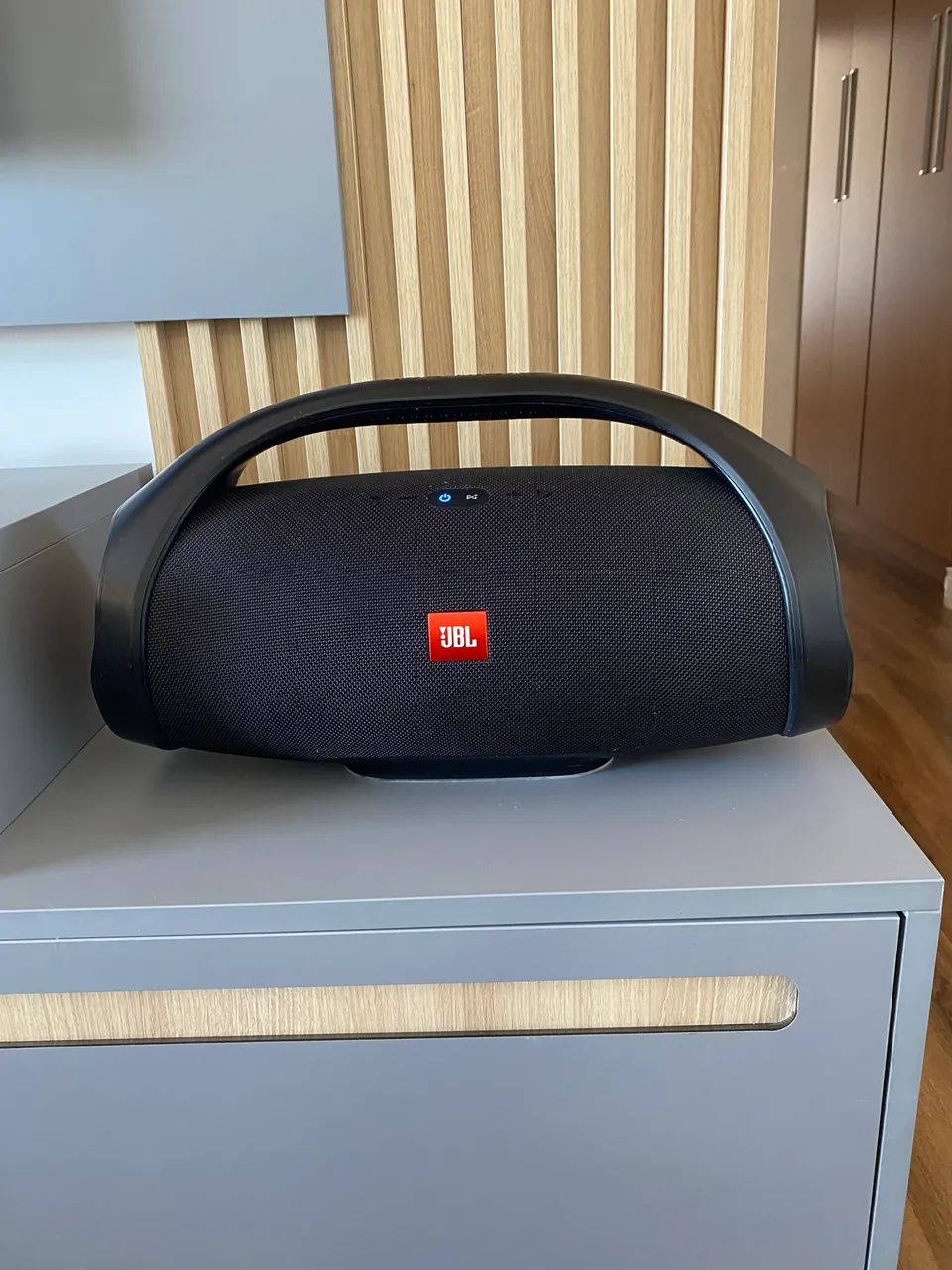 JBL Boombox original com estojo de proteção