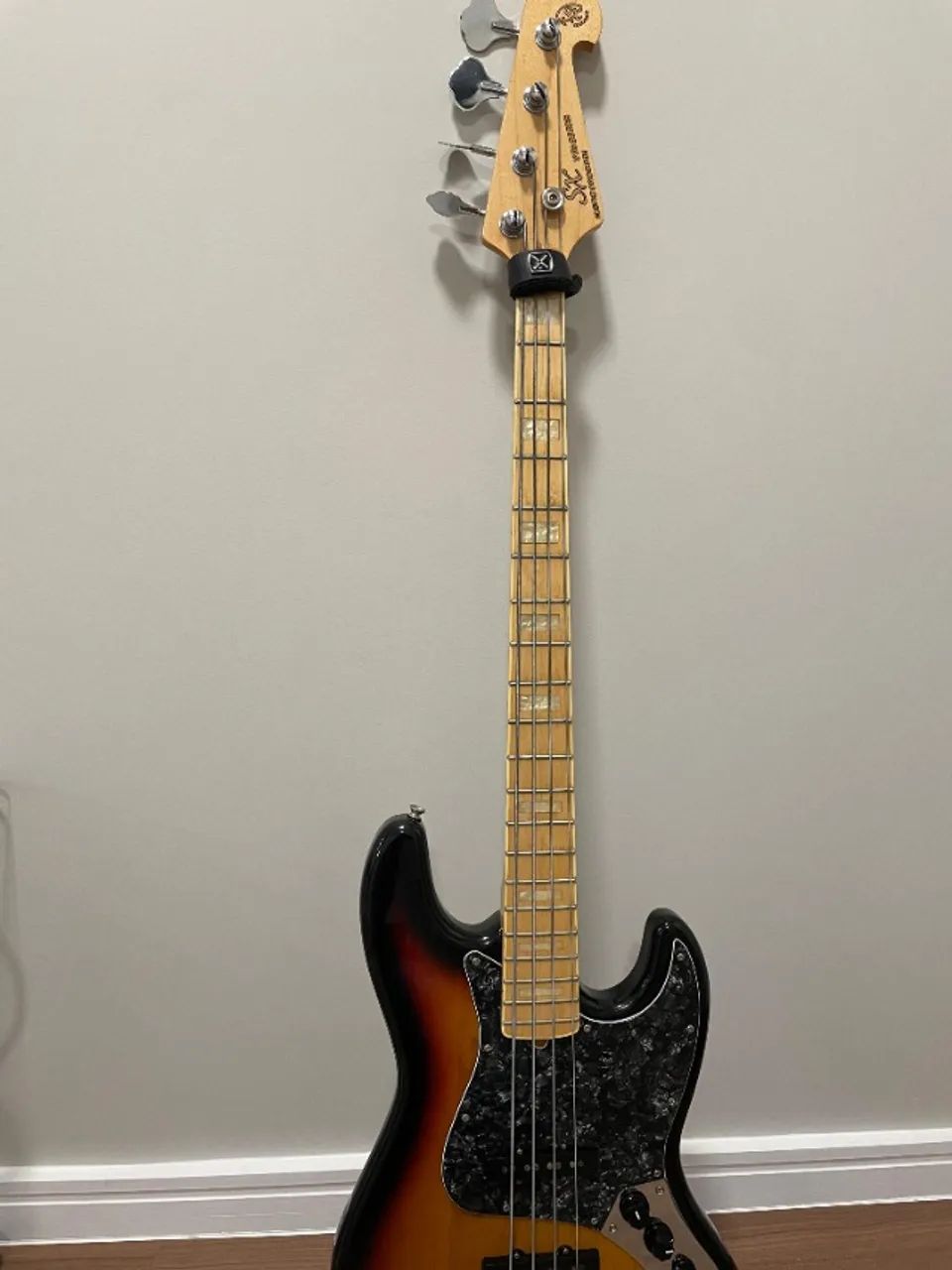 contrabaixo - Foto 4