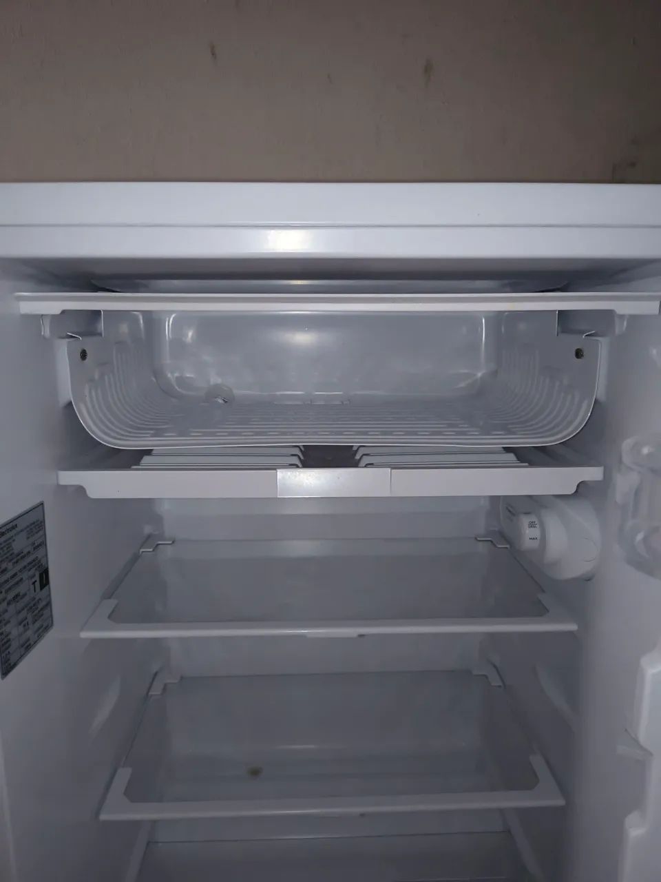 Frigobar Electrolux 90L  - Foto 3