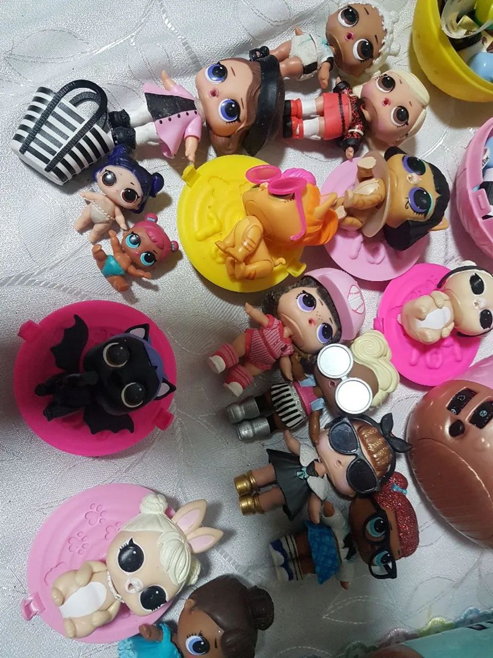 Lote De bonecas e acessórios  - Foto 2