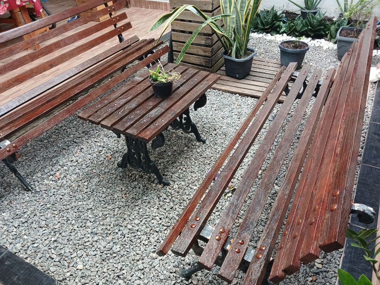 Conjunto de bancos e mesa para Jardim  - Foto 4