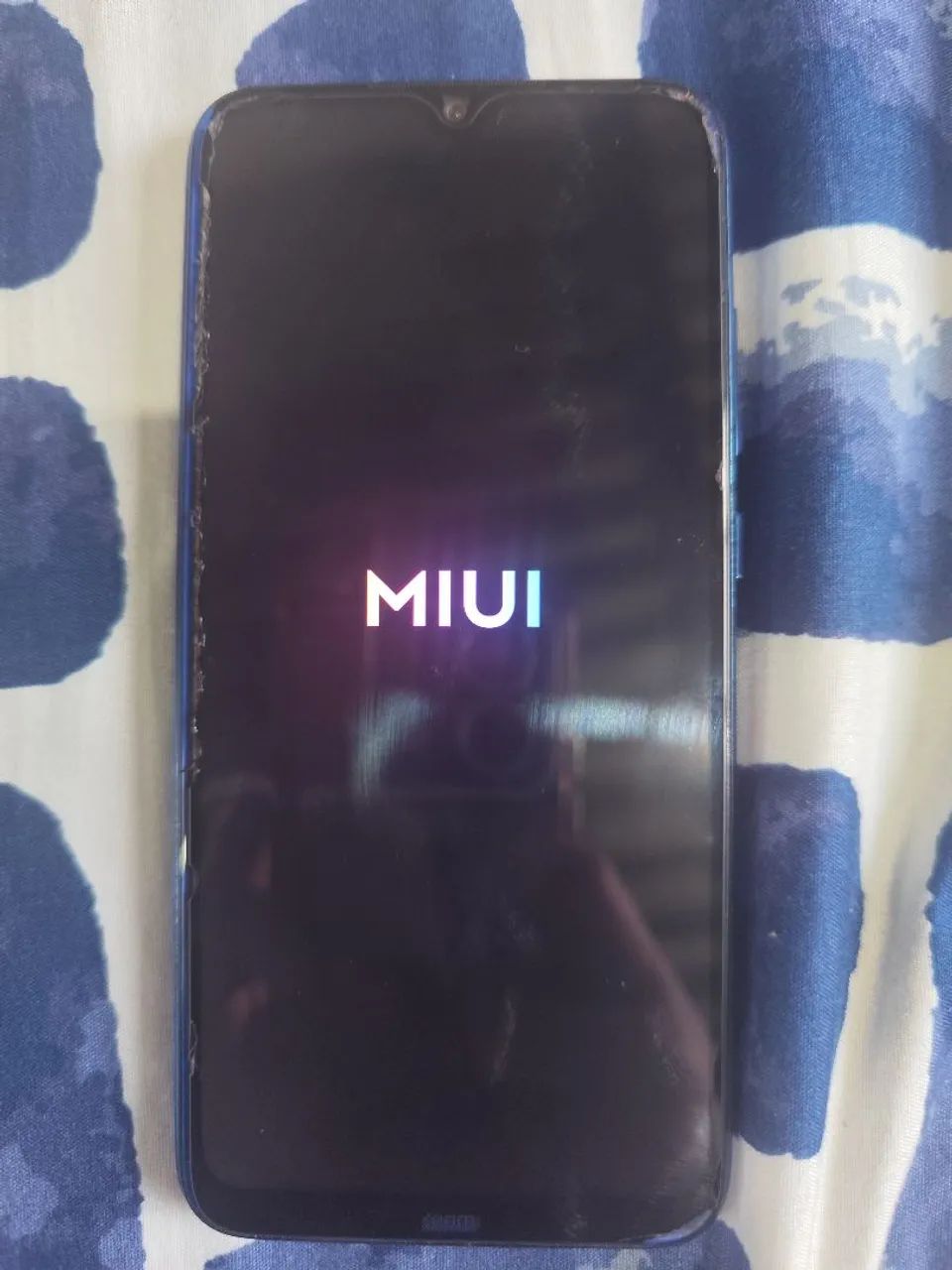 Celular xiami redmi note 8 dual SIM, entrada cartão SD