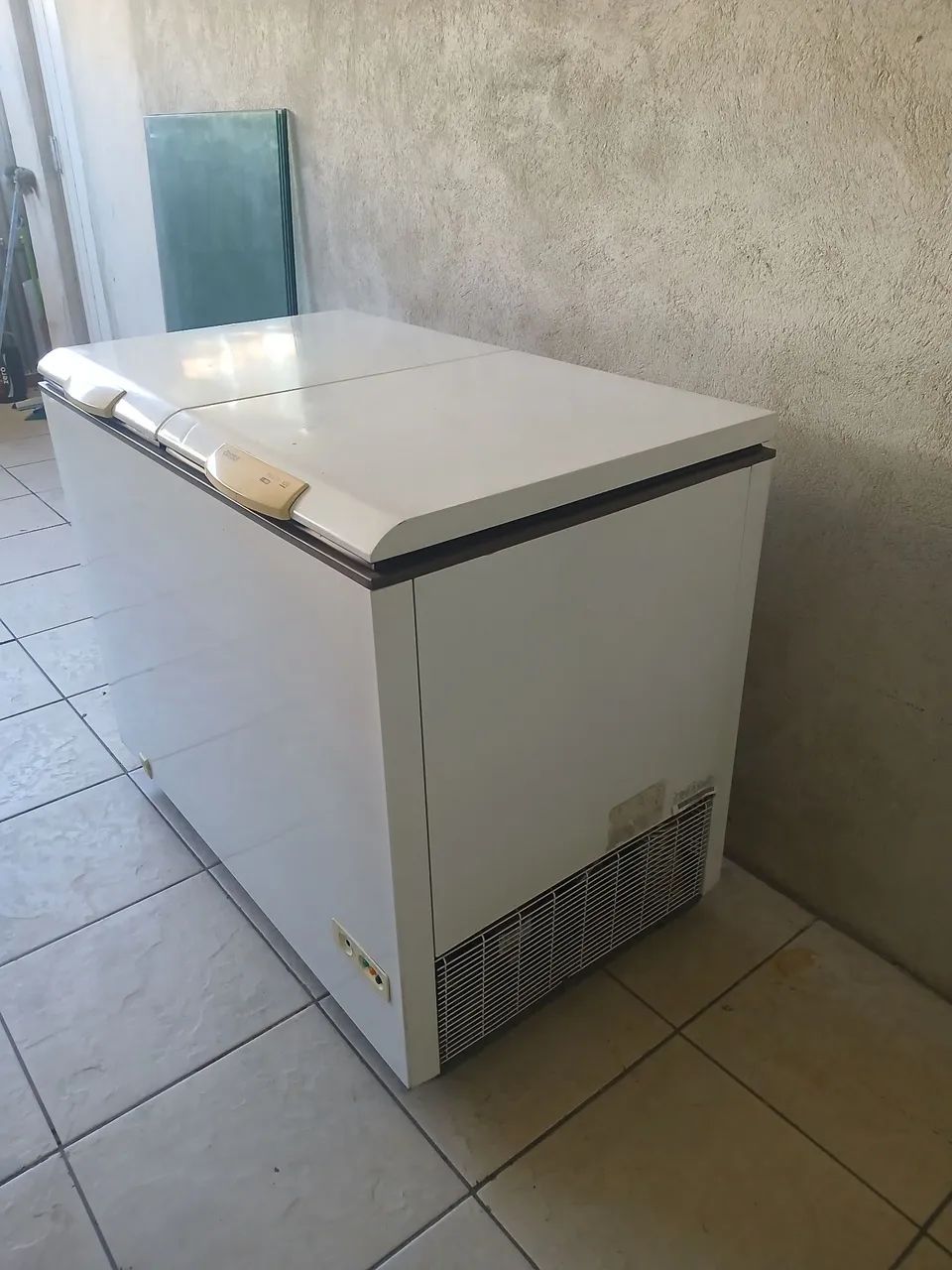 Frezzer horizontal consul 420 litros  - Foto 4
