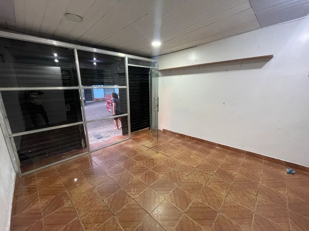 Aluga - se Ponto Comercial  - Foto 2
