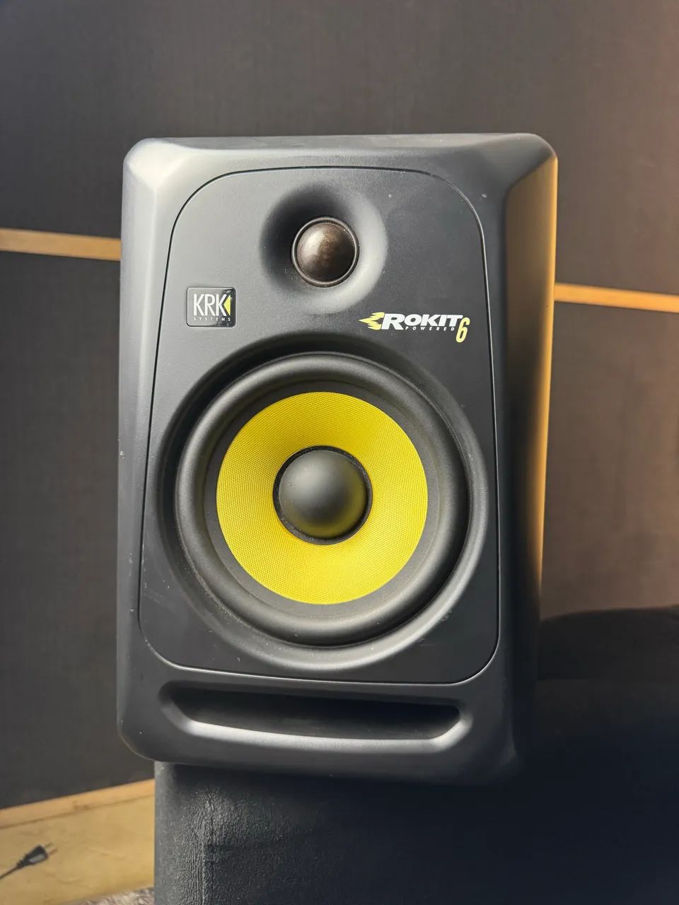Monitores KRK Rokit 6 (PAR) - Foto 3