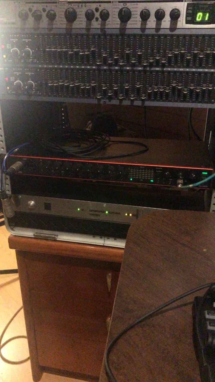 Focusrite 18i20 3gen  - Foto 2