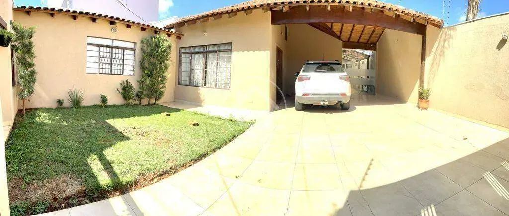 CASA COM 03 DORMITÓRIOS, PISCINA E GOURMET - Foto 3