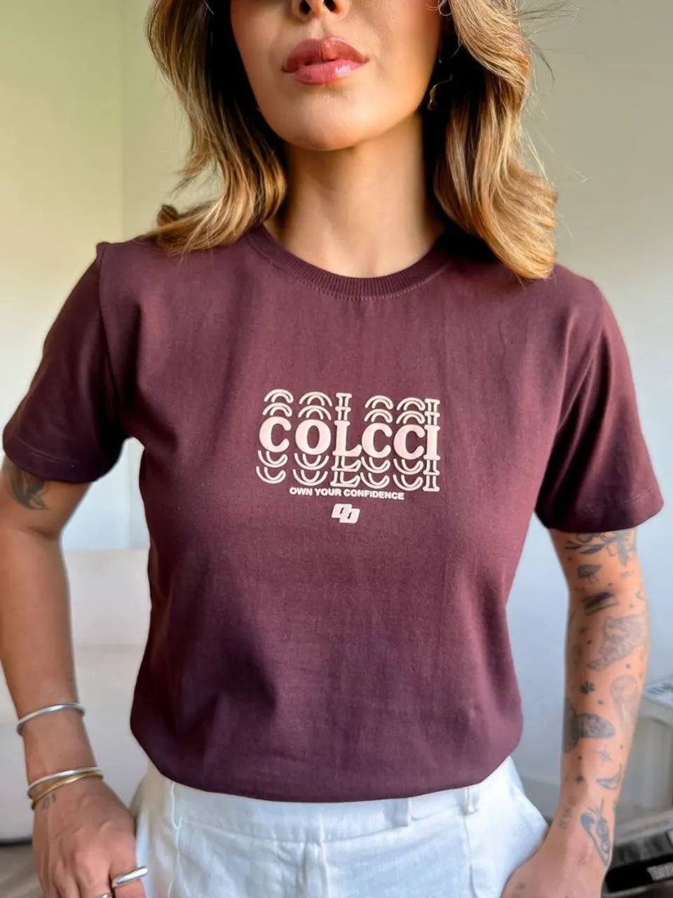 T-shirts Femininas  - Foto 2