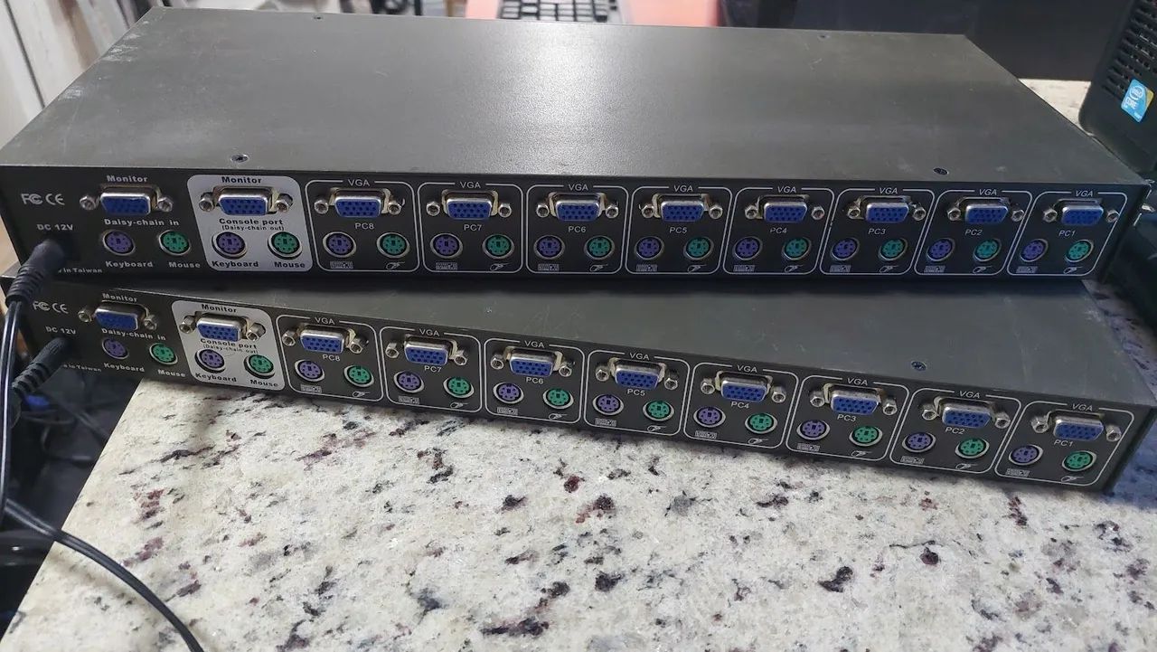 KVM Switch D-Link DKVM-8E 8 Portas - Rack 19"<br> - Foto 5
