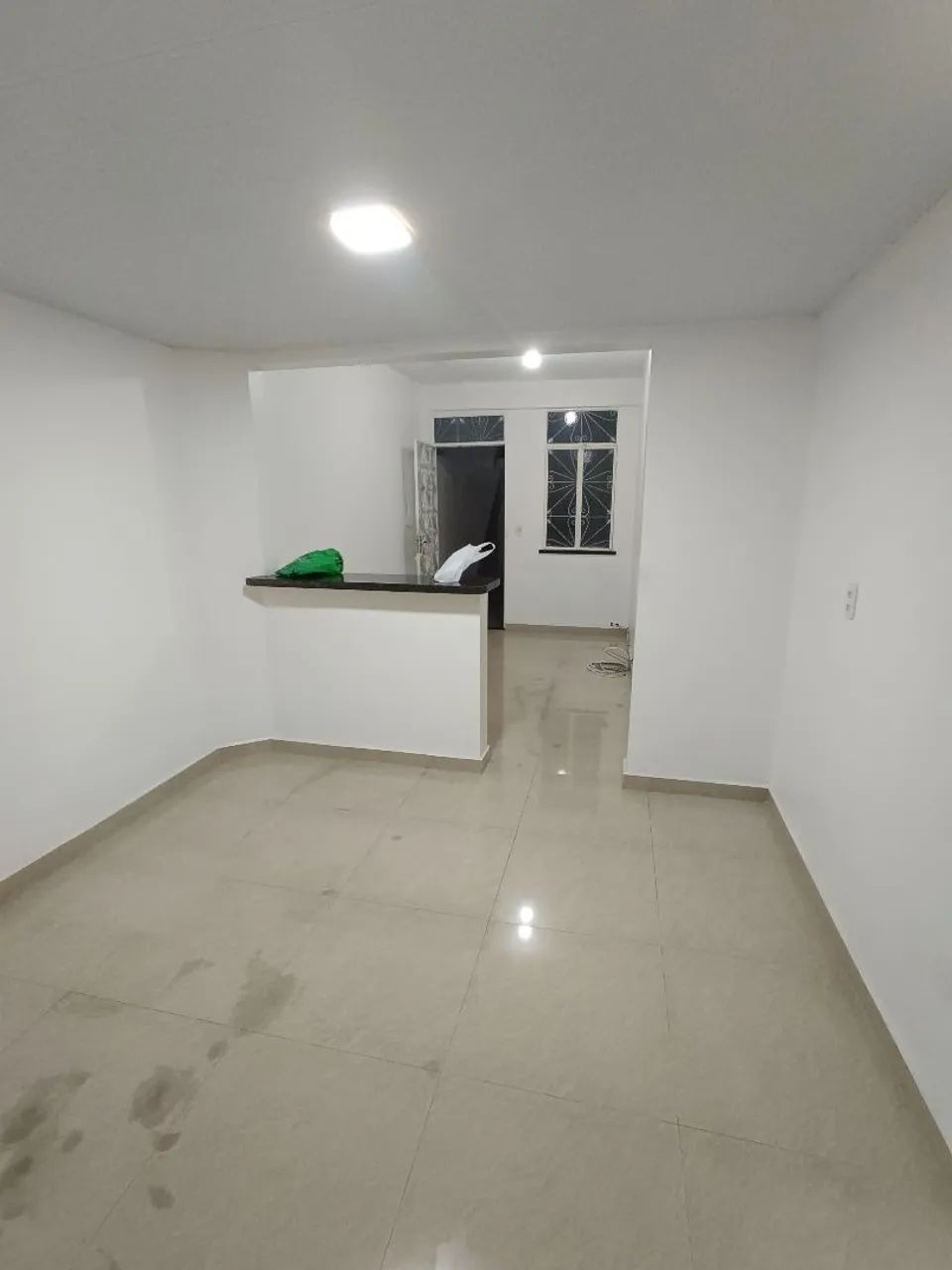//Alugo apartamento com 1 quarto no Vila da Prata 