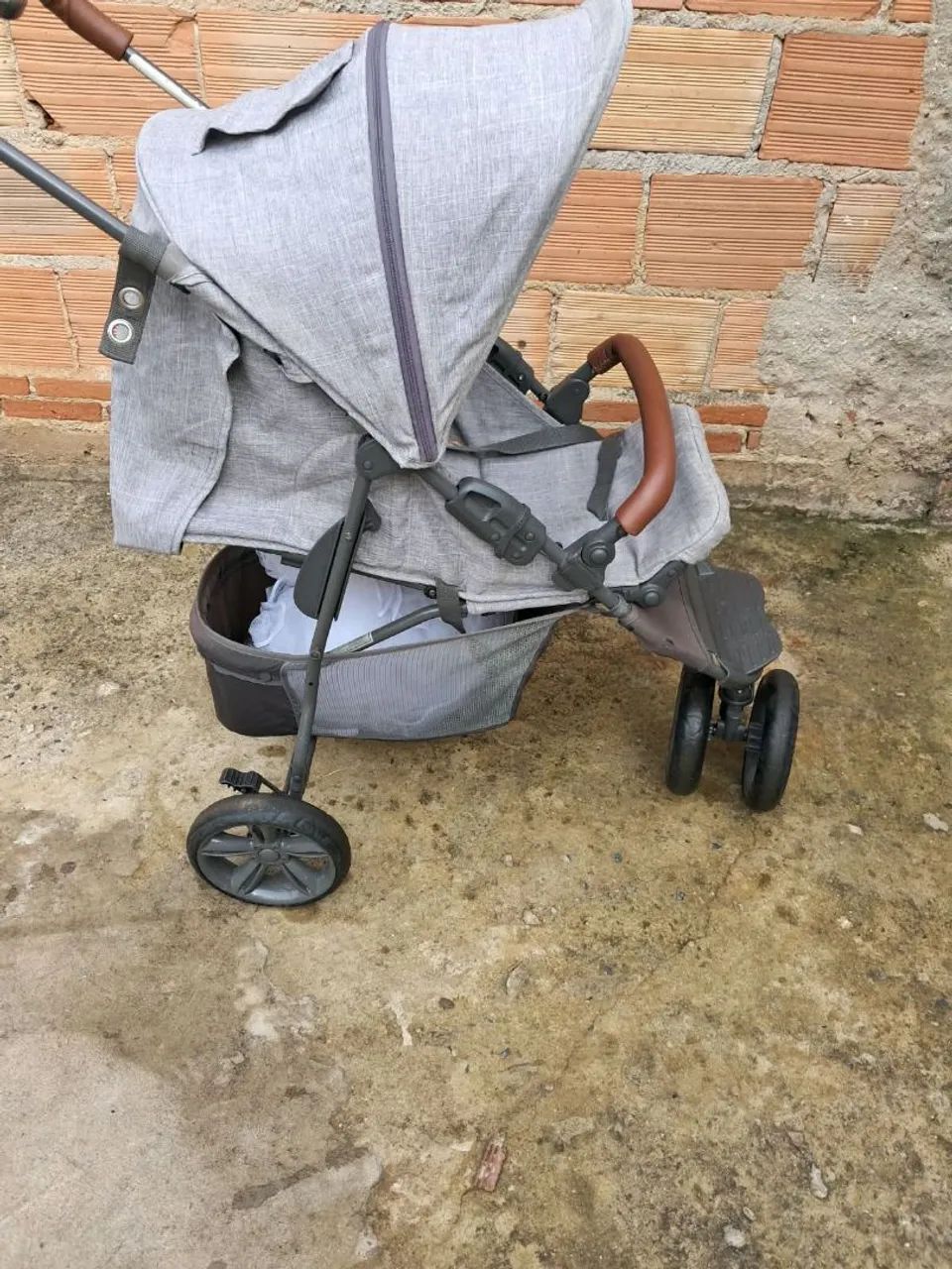 Vendo carrinho de bebê  - Foto 5