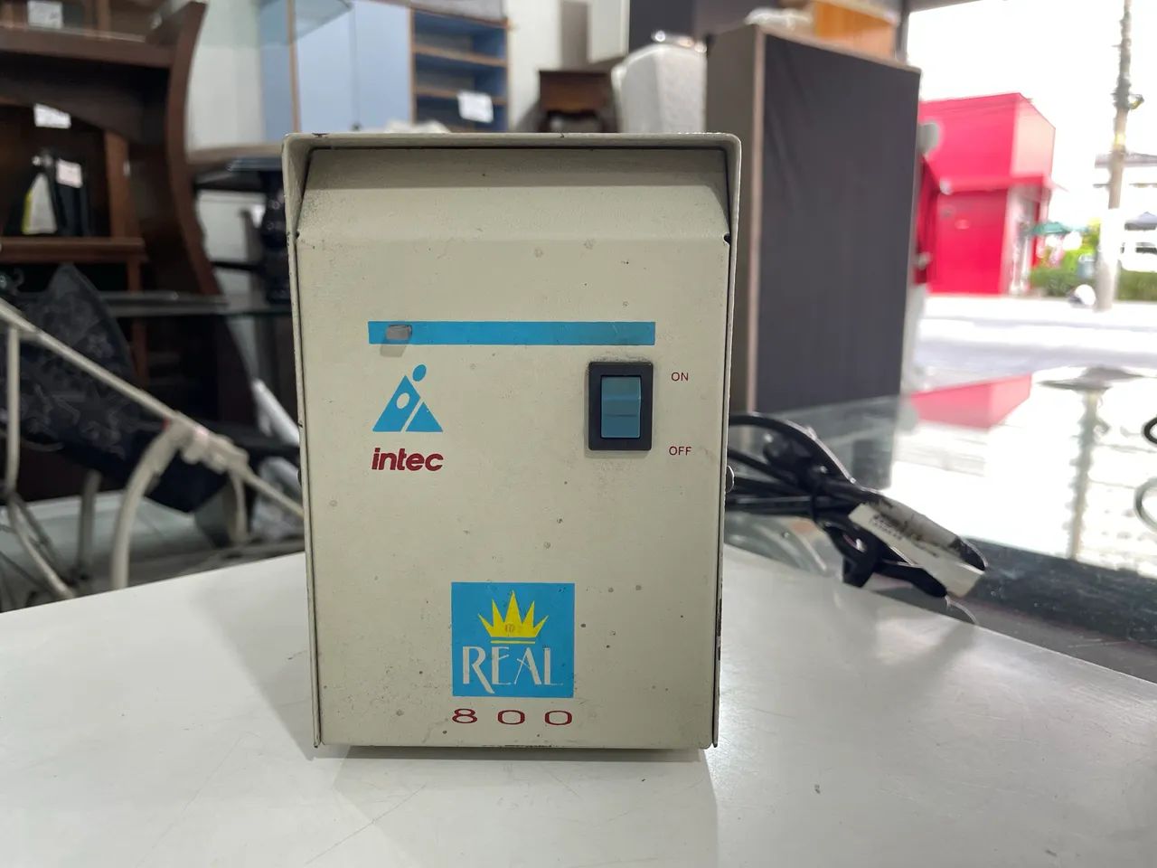 Estabilizador Intec Real 800