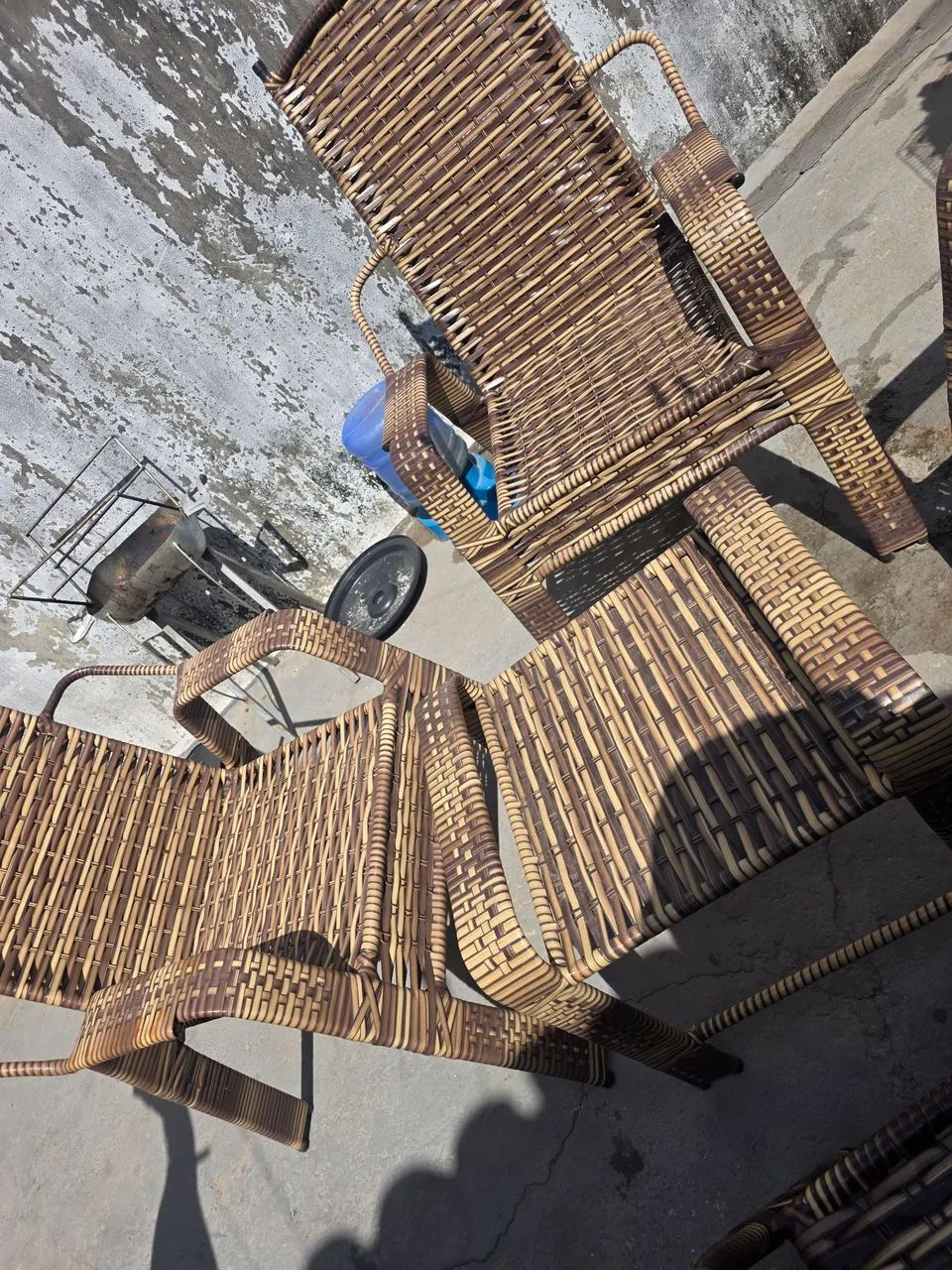 Vendo esse conjunto de terraço ou varanda chamaaa.. - Foto 3