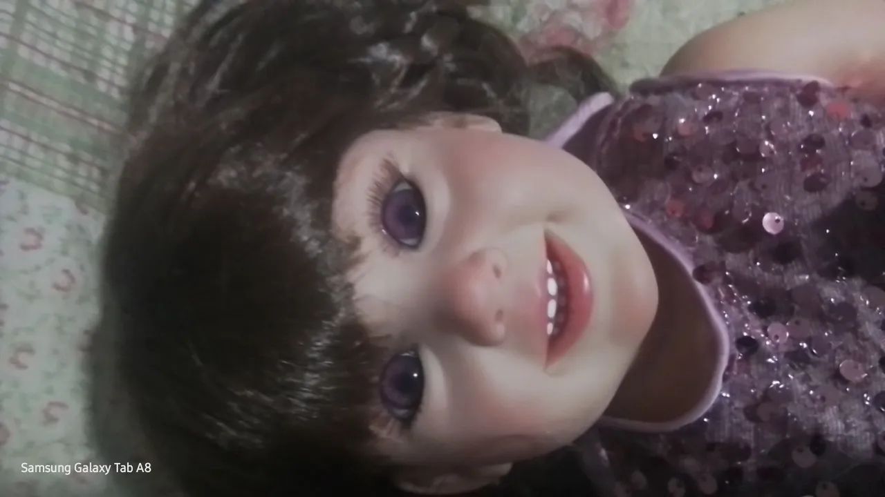 Boneca reborn com corpinho em vinil siliconado  - Foto 5