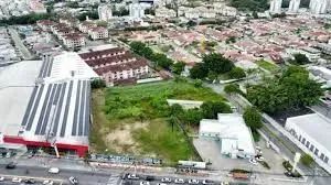 Terreno  para aluguel possui 7000m²os em Parque 10 de Novembro - Manaus - AM
