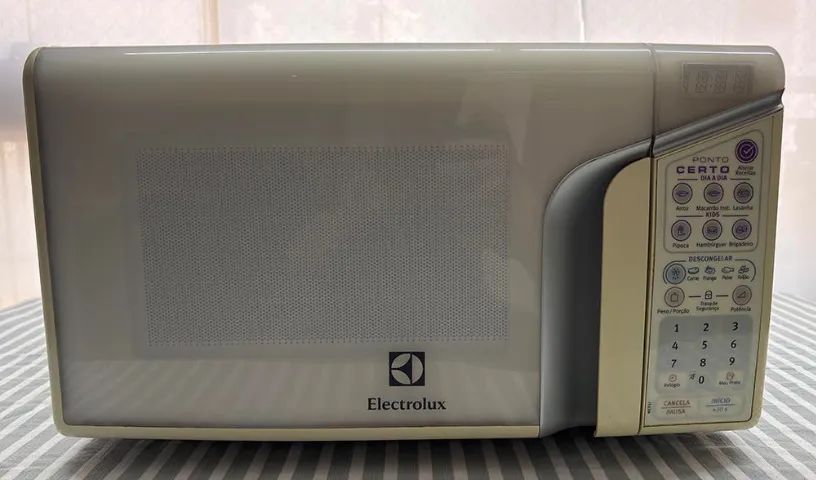Microondas Electrolux MEP37 - 27 Litros - 127 Volts - Branco
