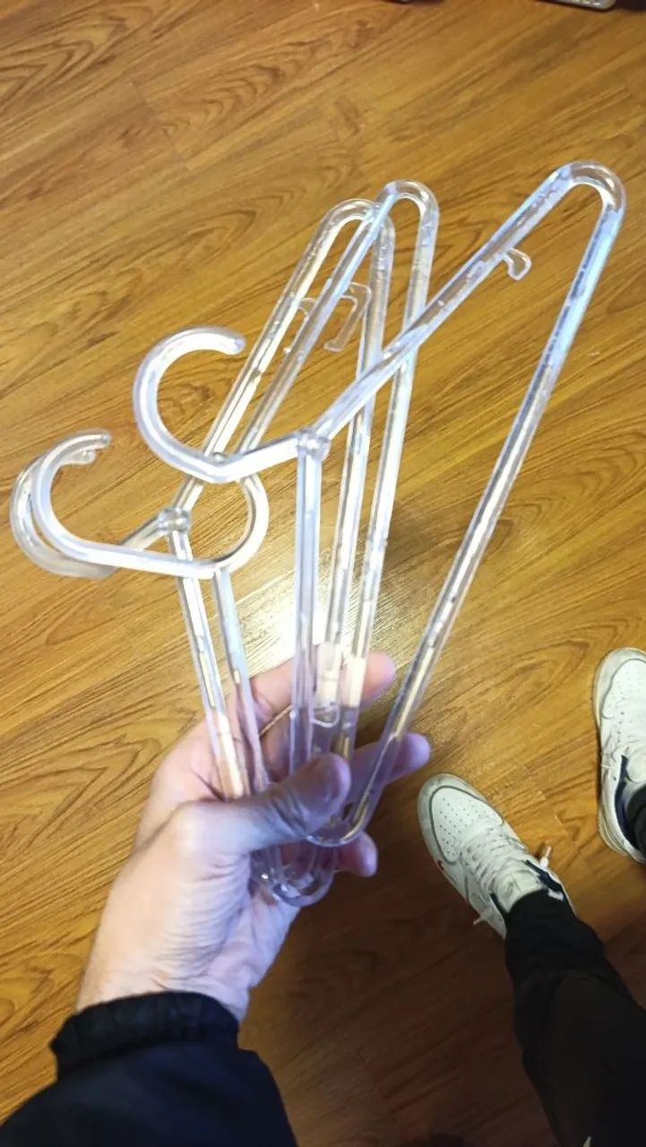 Cabides de acrílico infantil 