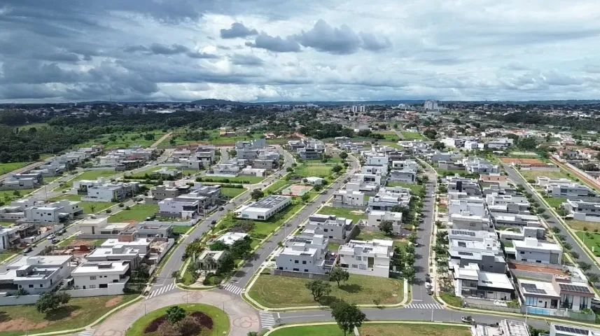 Lote 330,65 m2 no Parqueville Jacarandá. - Foto 3