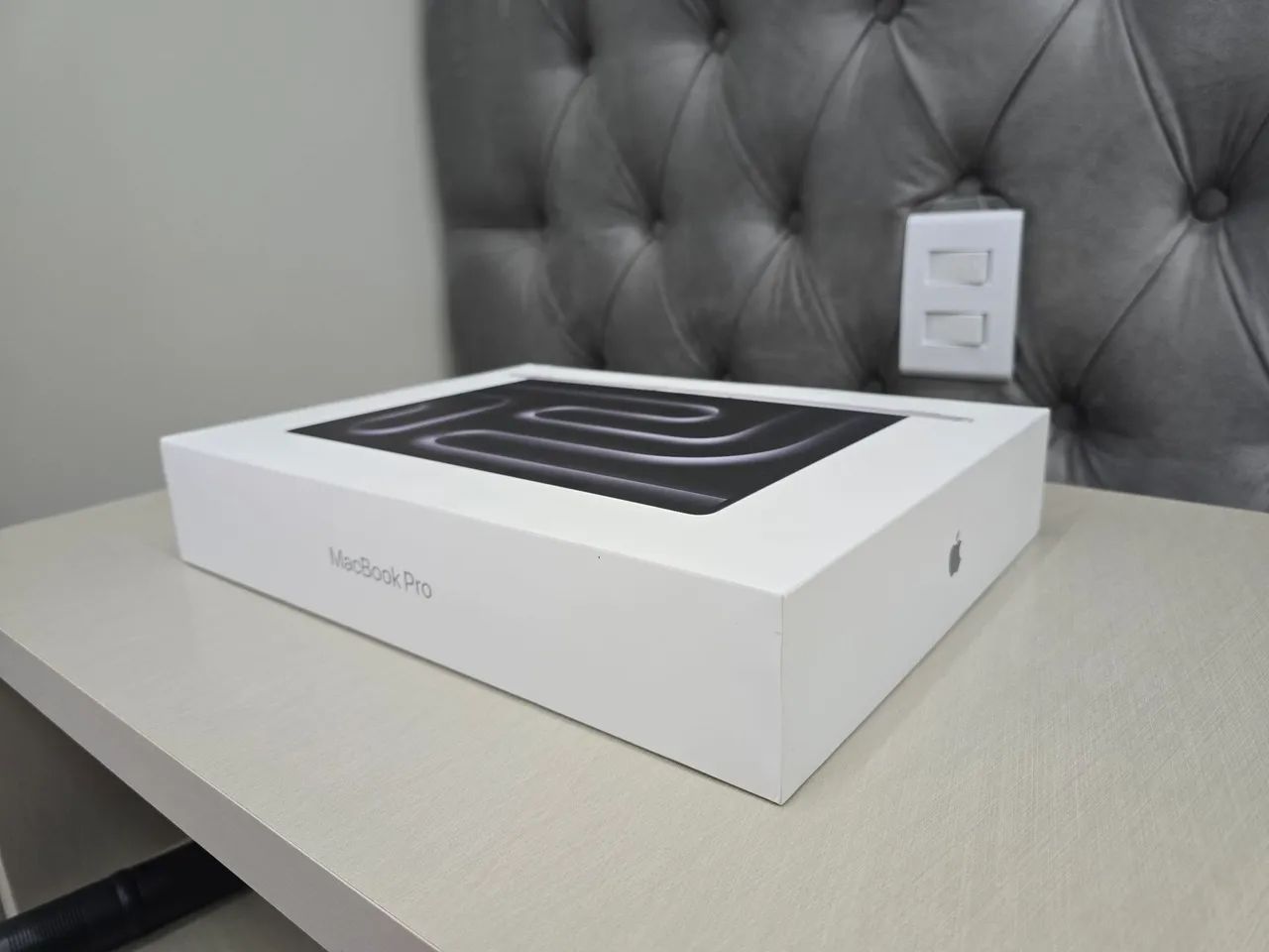 MacBook PRO Inch 14 M5chip - Notebooks - Samambaia Sul (Samambaia