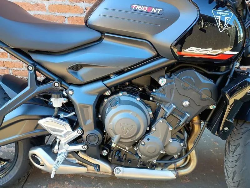 TRIUMPH TRIDENT 660 2025 - Foto 3