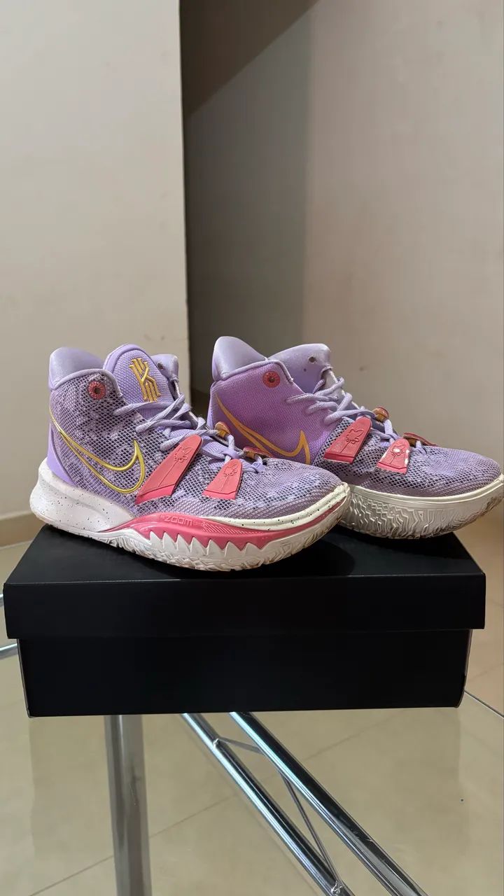 Kyrie 7