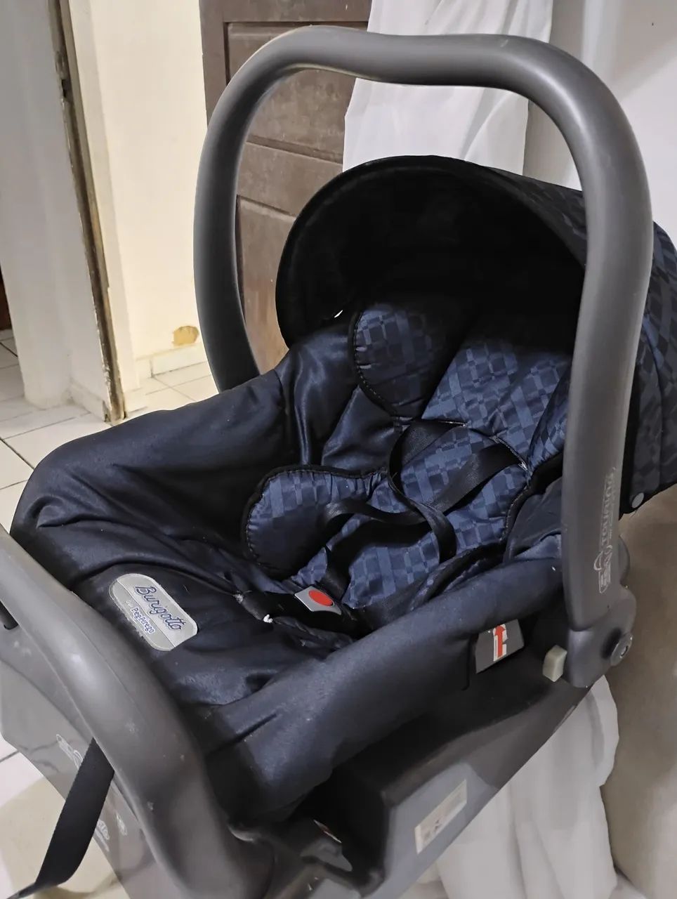 Bebê conforto Burigotto + Base 