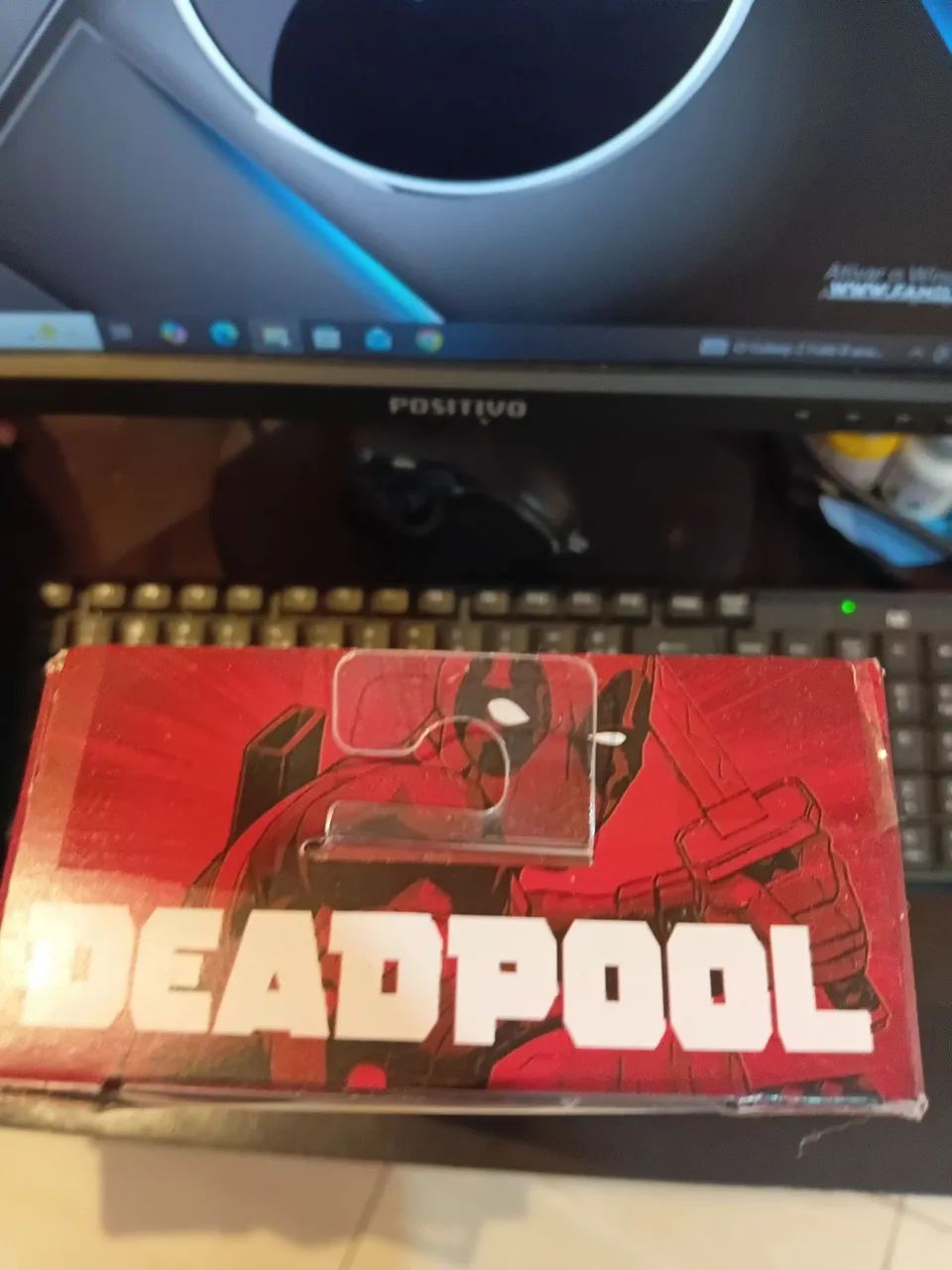Boneco deadpool lacrado marvel 30 cm  - Foto 3