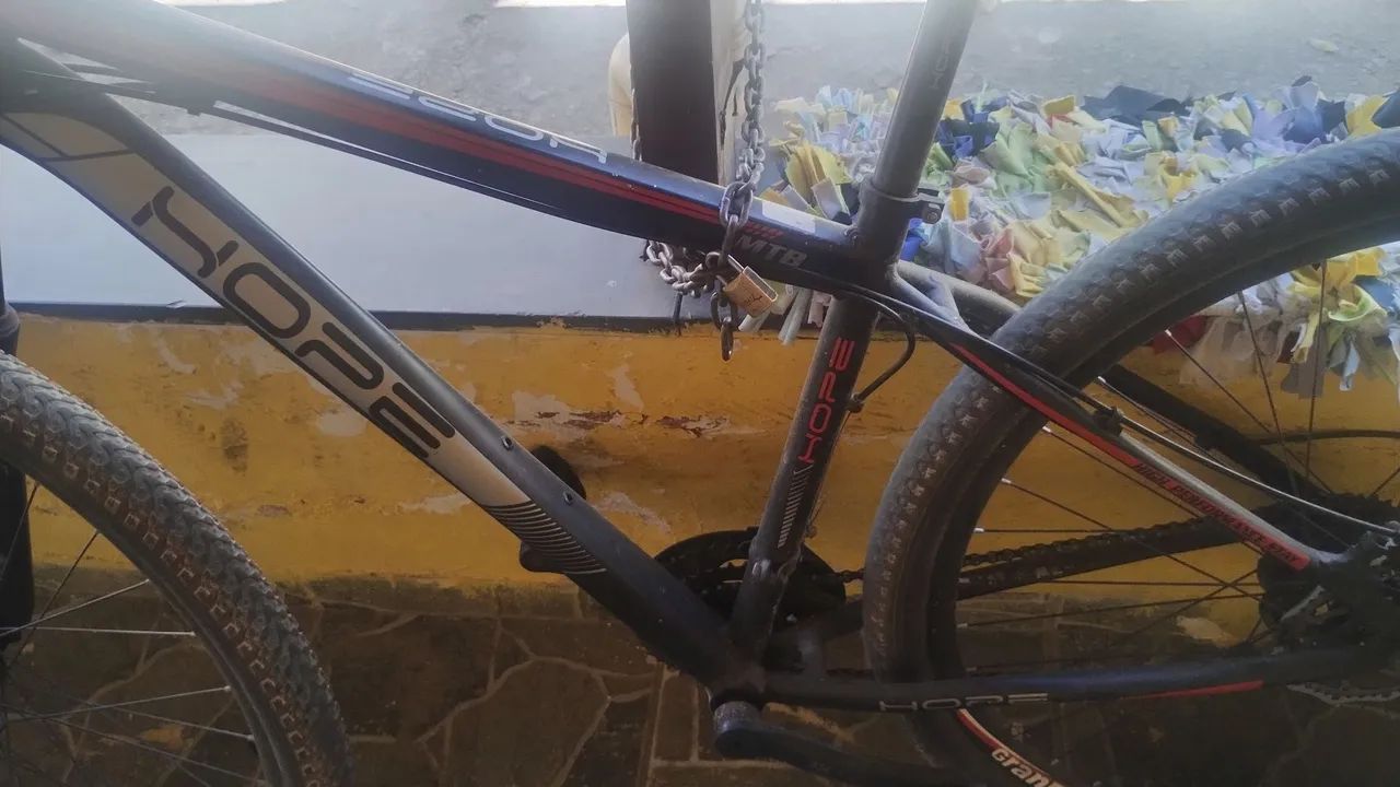 Bicicleta 18 marchas com documento  - Foto 4