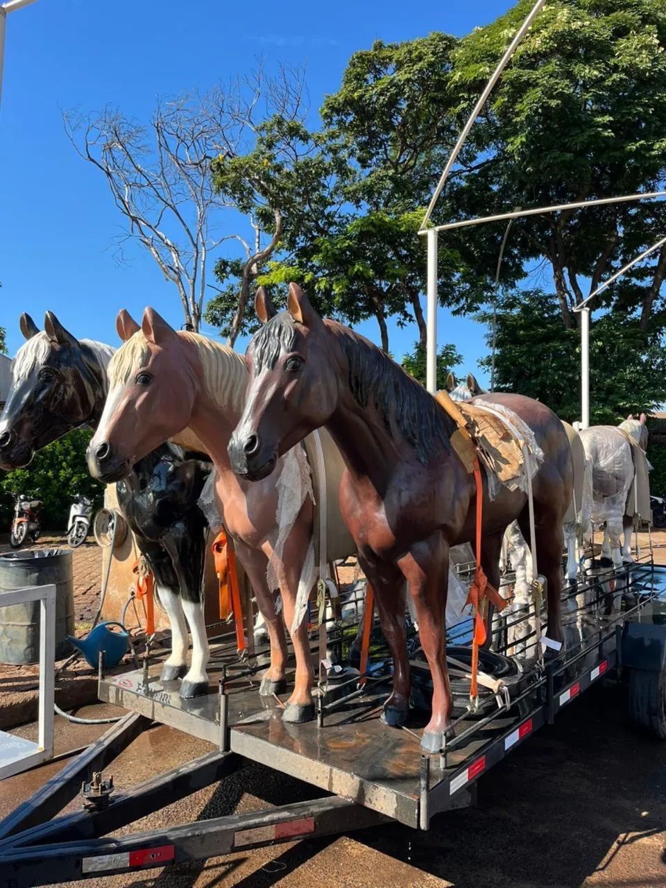 Cavalos de fibra!! Promoção 