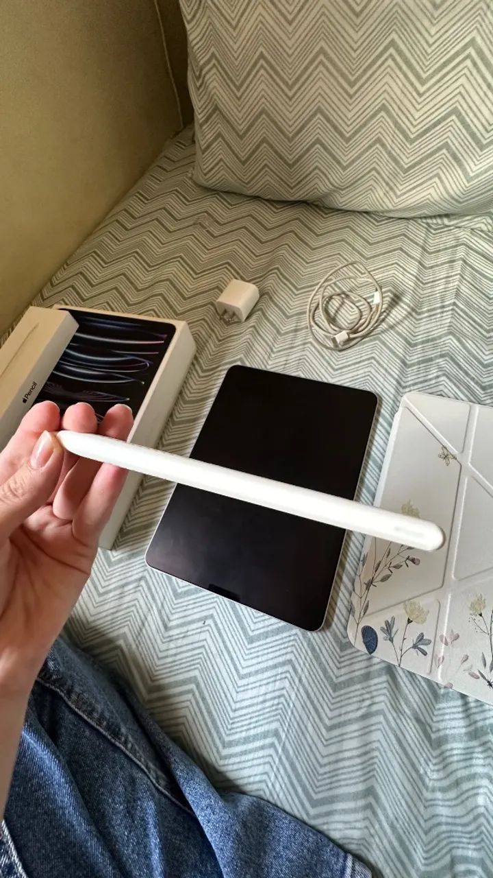 Apple iPad Pro 11 4 geração + Apple Pencil  - Foto 2