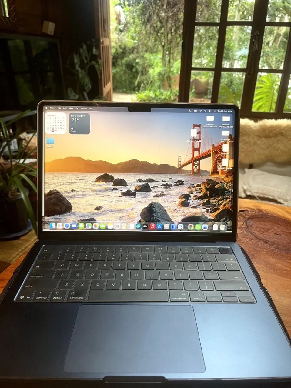 MacBook Air M4 13inch 256GB 16GB RAM Midnight - Notebooks