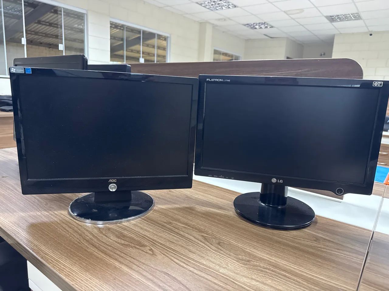 Monitor 17 polegadas 