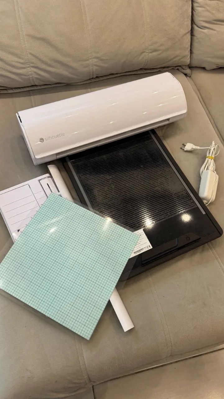 Silhouette Cameo 5 + base magnética