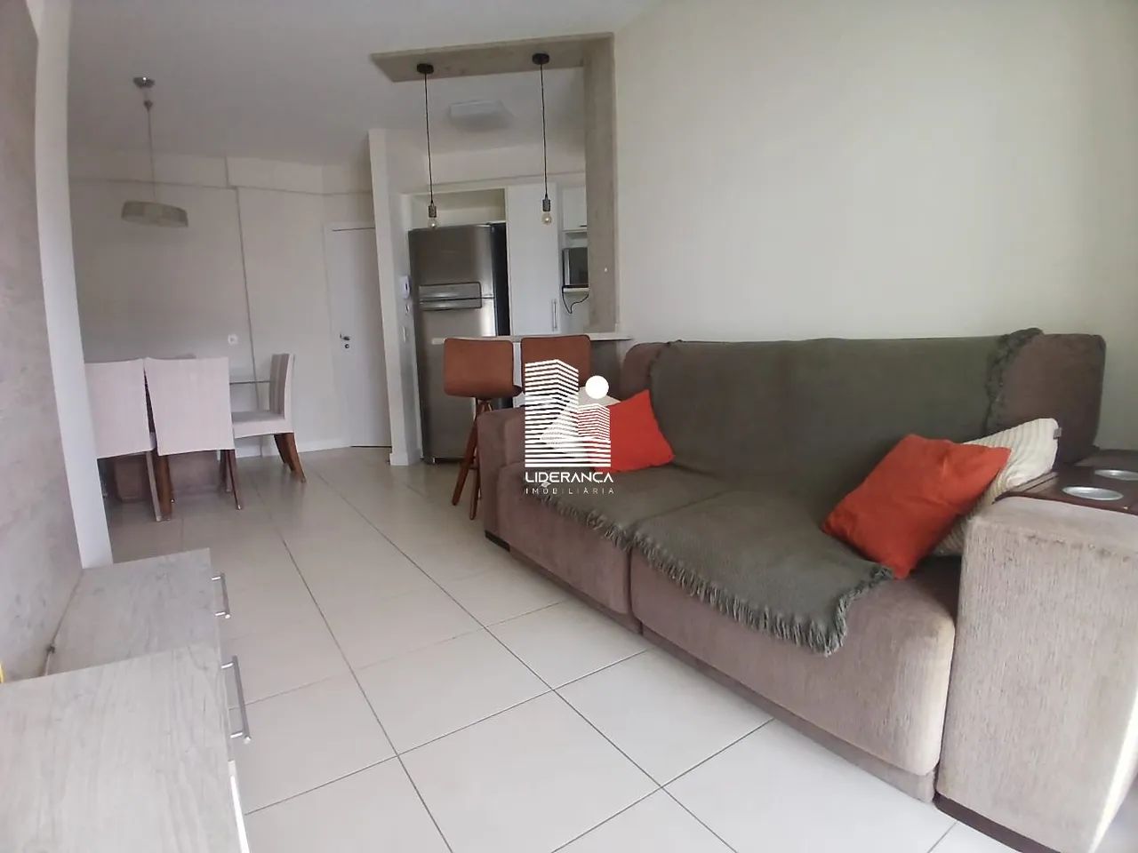 APARTAMENTO 02 DORMITÓRIOS NO BAIRRO TRINDADE