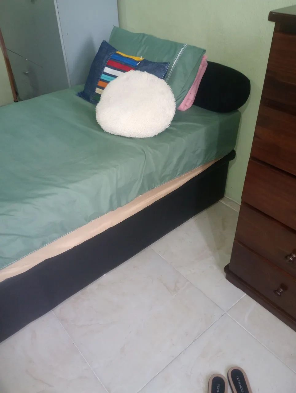 Cama box c baú e colchão  - Foto 2