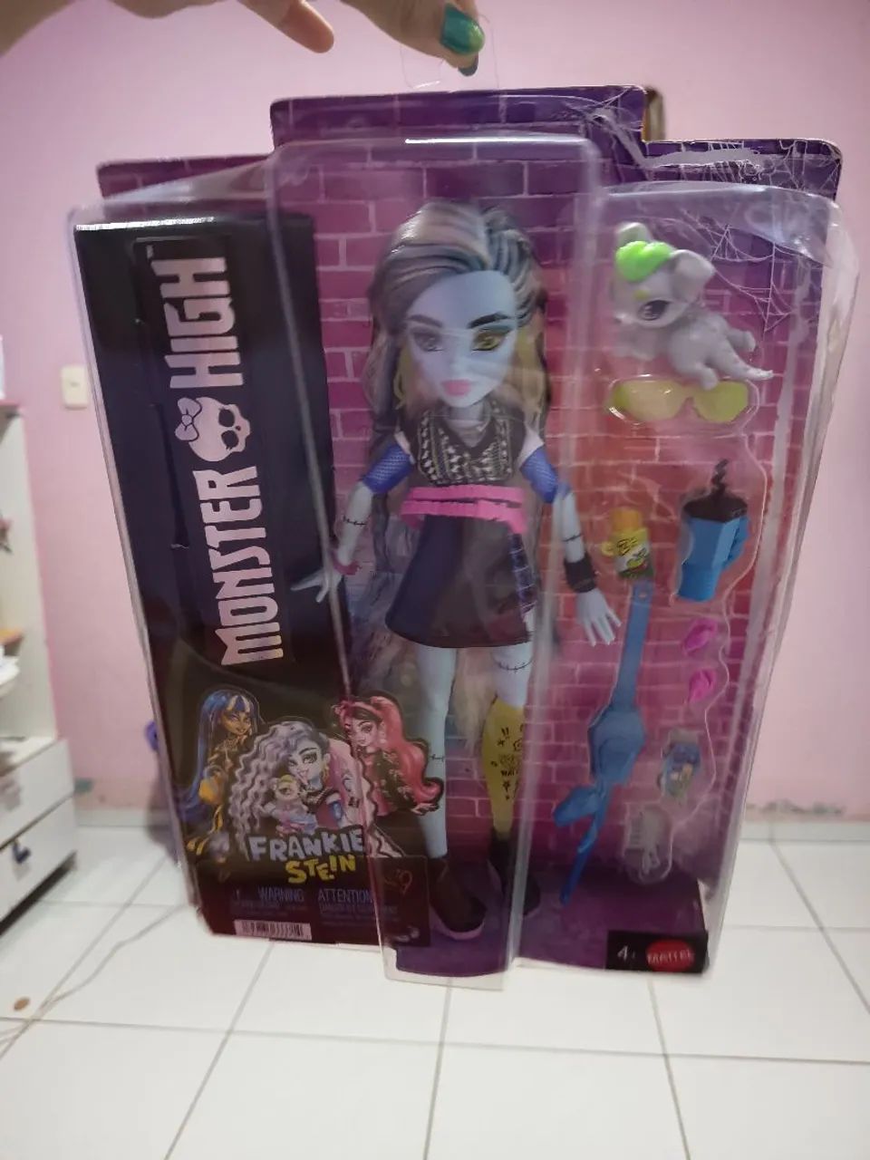 Boneca Frankie Stein Monster High Lacrada Core Refresh 2  - Foto 2