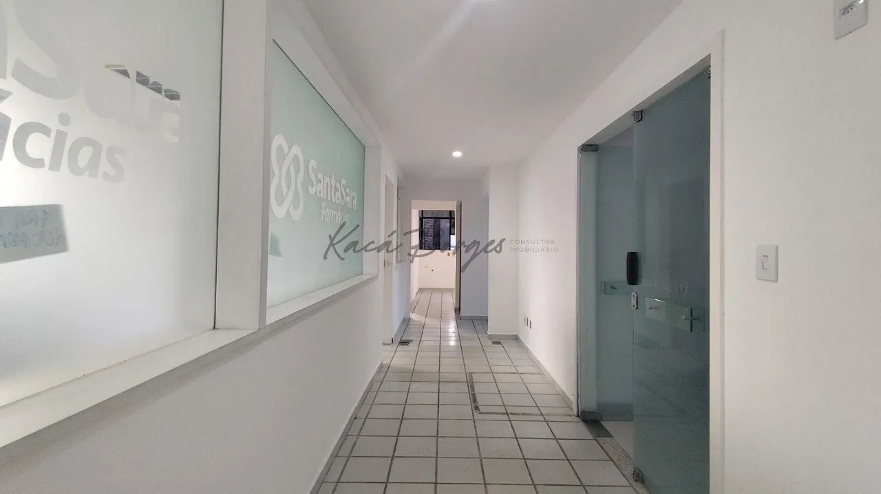 Sala para locação em Tirol - 264m², 1 vaga