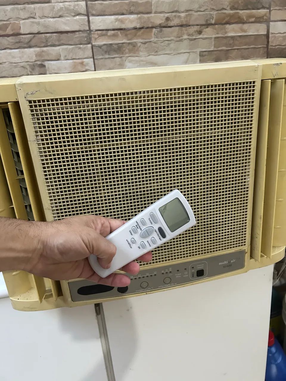Ar condicionado Janela 10 BTus - Foto 4