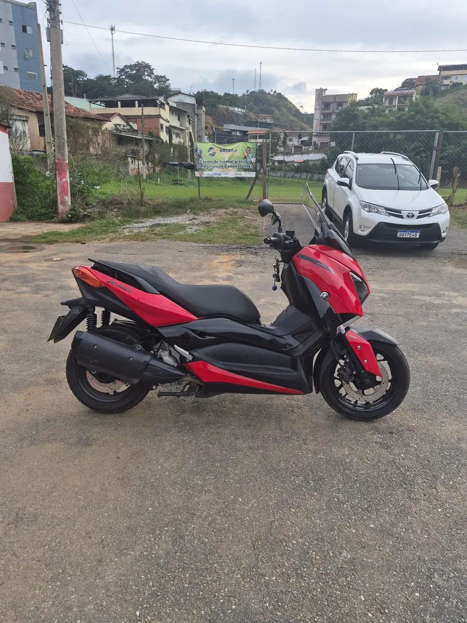 XMAX 250 - Foto 4