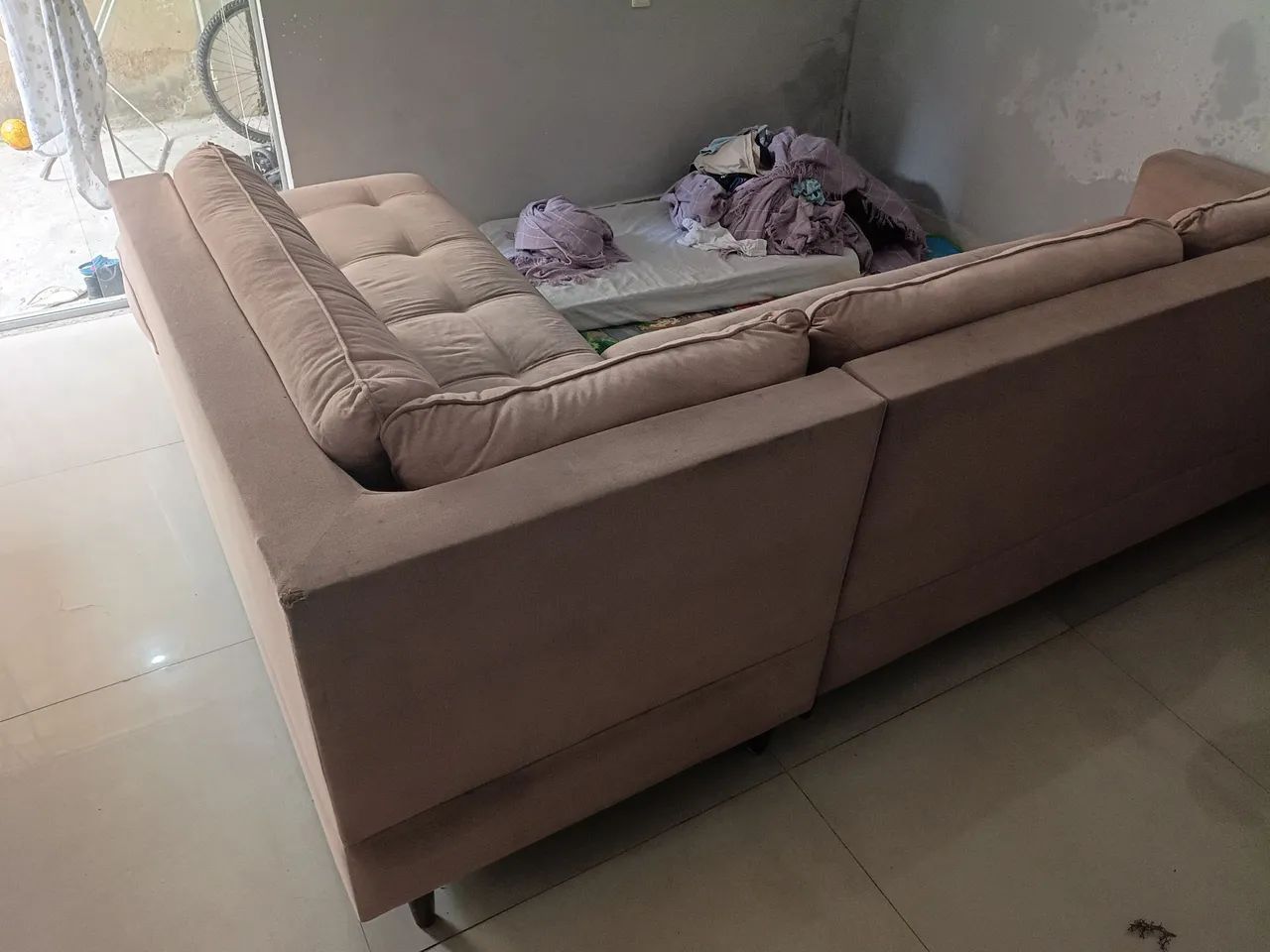 Vendo sofá usado em L  - Foto 2