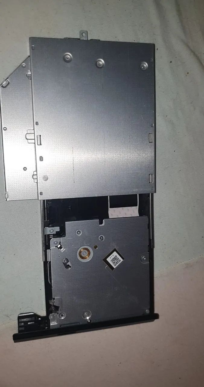 Gravador de DVD/CD para Notebook (Modelo DS-8A8SH) - Original e Conservado - Foto 3