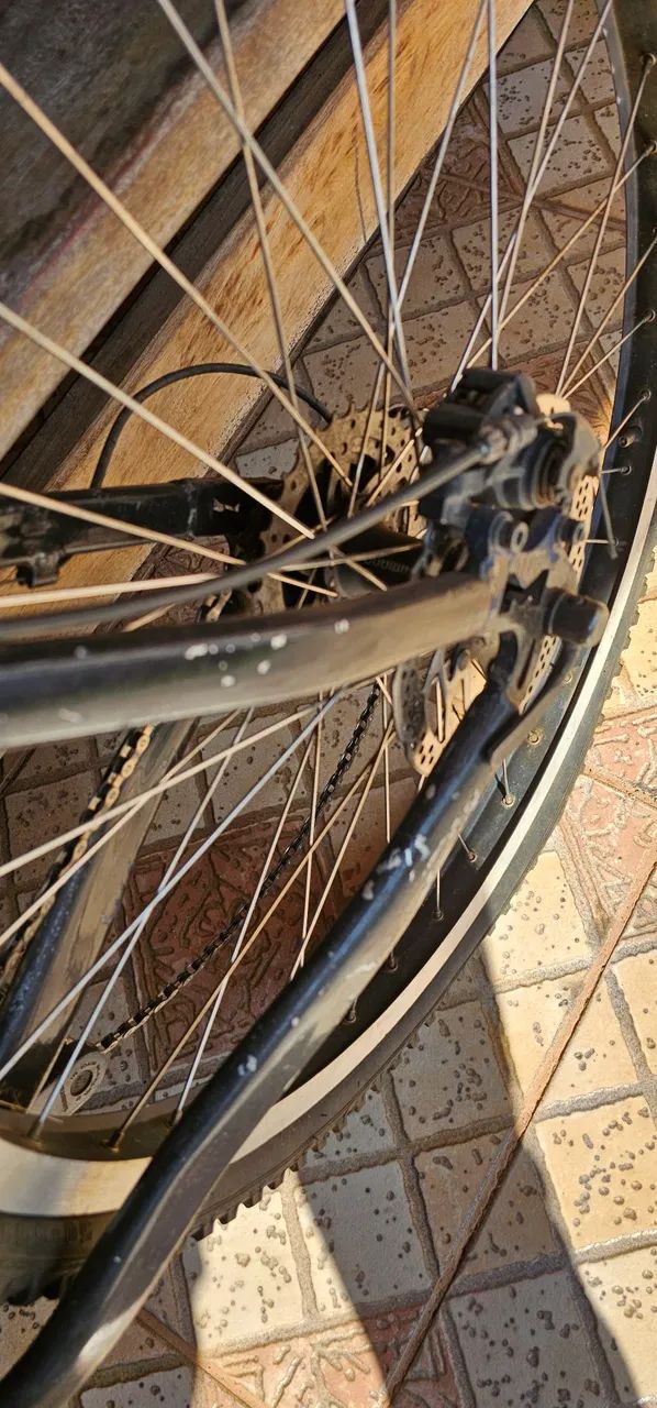 Bicicleta de alumínio  - Foto 5