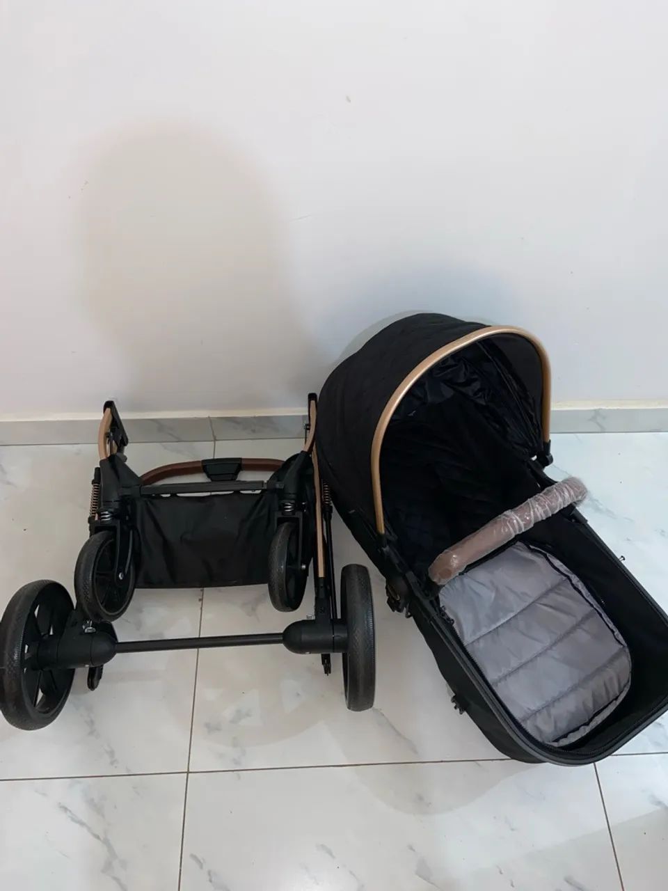 Carrinho de bebê com Moisés - Foto 4