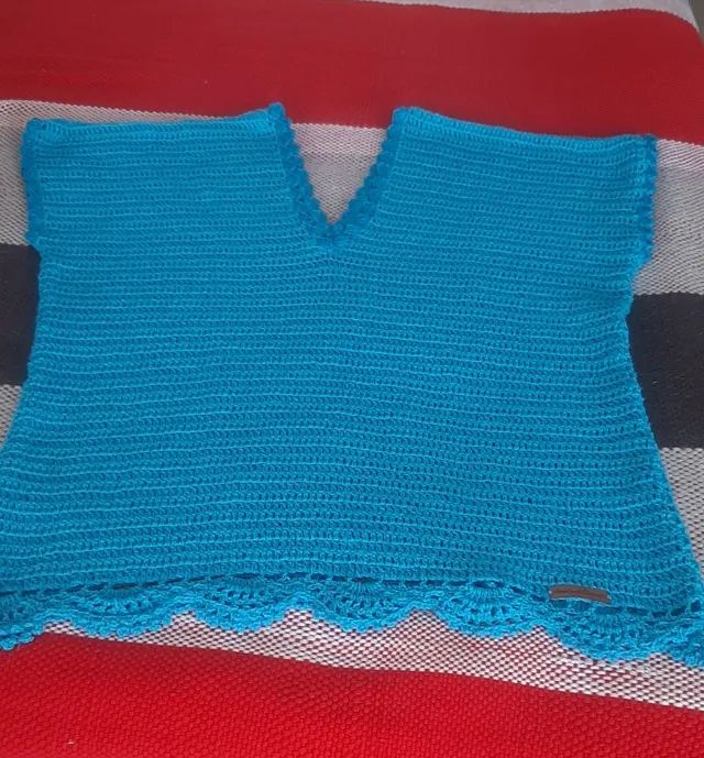 blusa em croche, veste do 40 ao 44 - Foto 3