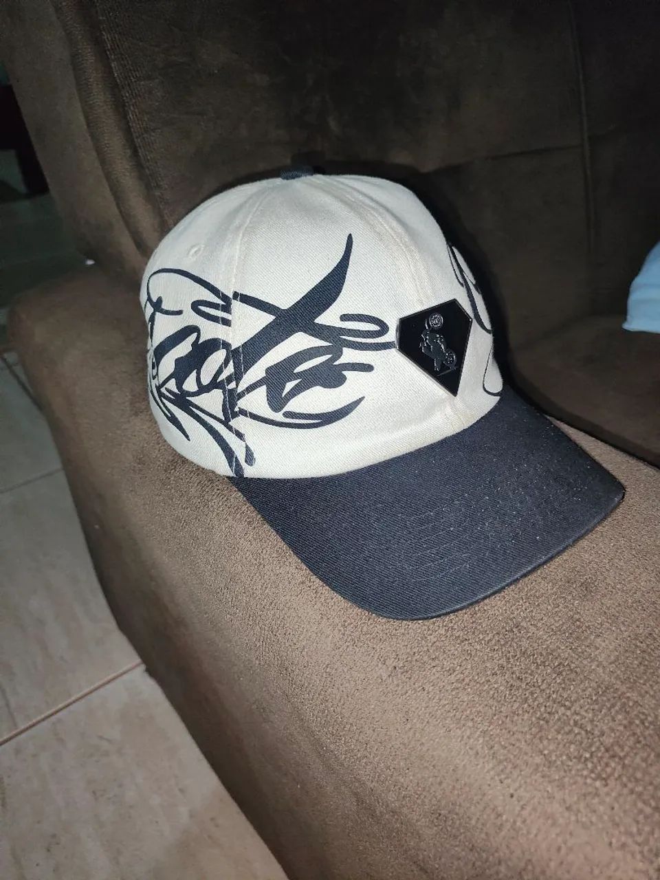 Boné osascorte branco e preto original 